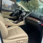 Toyota Alphard 2016 из Китая