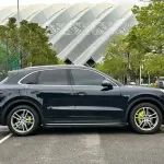 Porsche Cayenne Hybrid 2022 386 л.с. из Китая