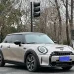 MINI Mini 2021 192 л.с. из Китая