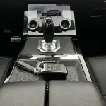 Land Rover Evoque 2023 249 л.с. 249 л.с. 249 л.с. из Китая