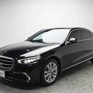 Mercedes-Benz S-Class 2023 из Китая