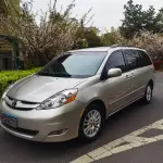 Toyota Sienna 2010 из Китая