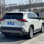 Toyota RAV4 2021 из Китая