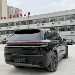 Li Auto Li L8 2024 449 л.с. из Китая