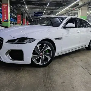 Jaguar XFL 2023 200 л.с. — лот 57734557 из Китая