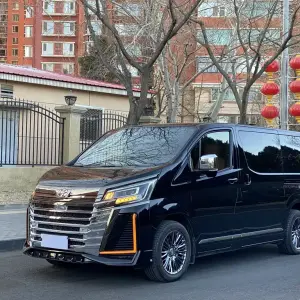Toyota Hiace 2024 из Китая