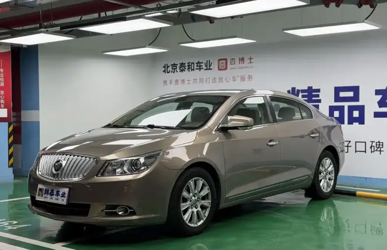 Buick LaCrosse 2012 из Китая
