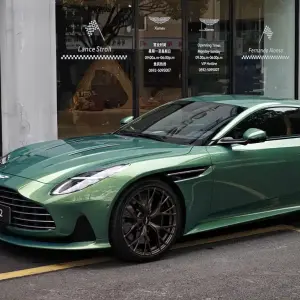 Aston Martin DB12 из Китая