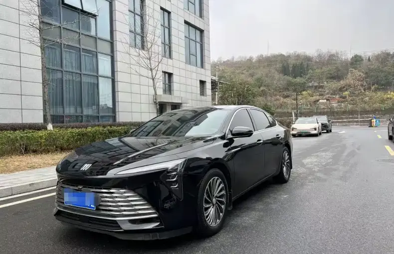 Buick LaCrosse 2023 из Китая