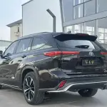 Toyota Crown Kluger 2023 из Китая