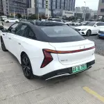 Hongqi Hongqi EH7 2024 лот 57681974 из Китая