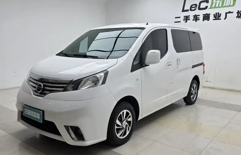 Nissan NV200 2018 из Китая