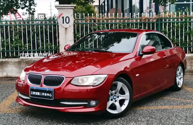 BMW 3 Series (Import) 2011 из Китая