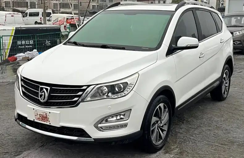 Baojun 560 2016 из Китая