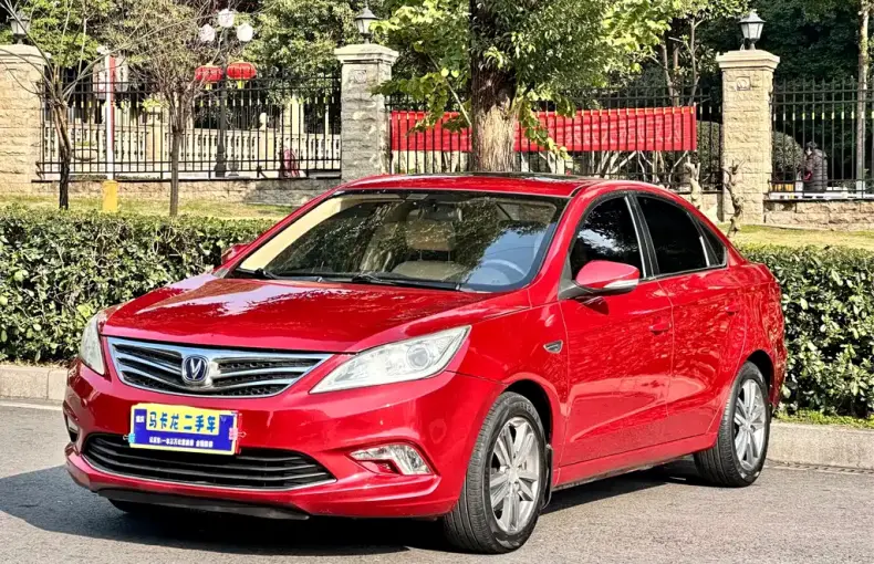 Changan Eado 2016 из Китая
