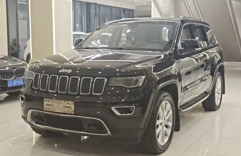 Jeep Grand Cherokee (Import) 2019 из Китая