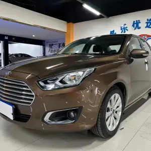 Ford Escort 2017 113 л.с. 113 л.с. из Китая