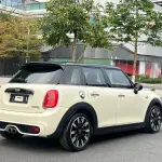 MINI Mini 2015 192 л.с. из Китая