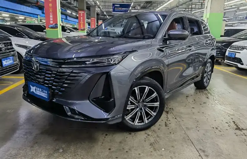 Changan 长安CS75PLUS 2023 из Китая