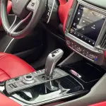 Maserati Levante 2023 350 л.с. из Китая