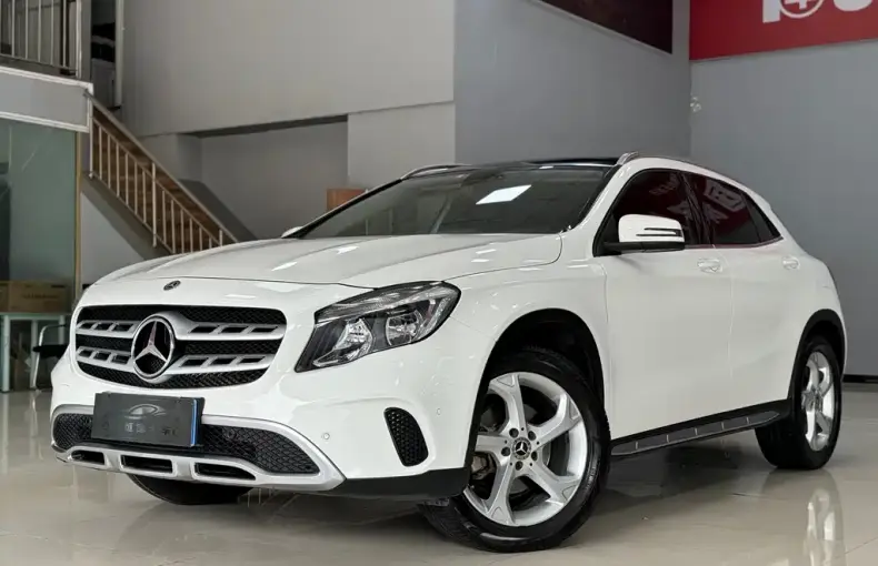 Mercedes-Benz GLA 2018 из Китая