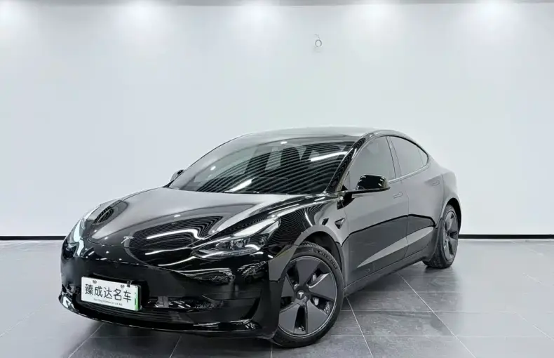 Tesla Model 3 2023 из Китая
