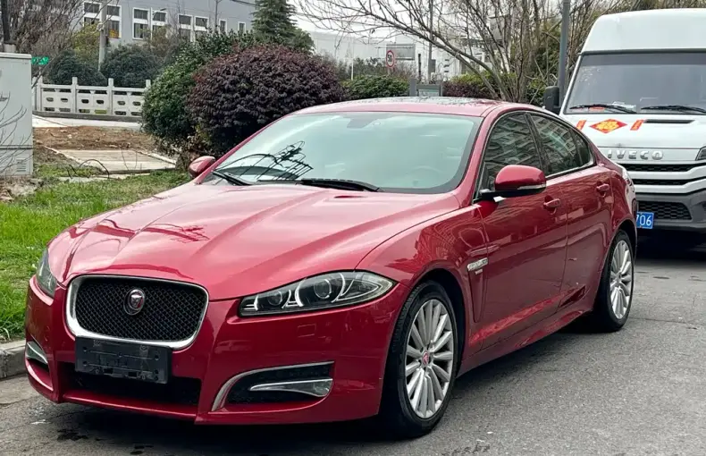 Jaguar XF 2015 из Китая
