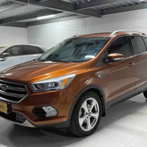Ford Kuga 2019 181 л.с. из Китая