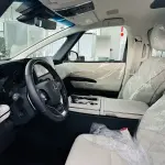 Lexus LM 250 л.с. из Китая
