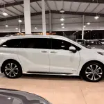 Toyota Granvia 2024 из Китая