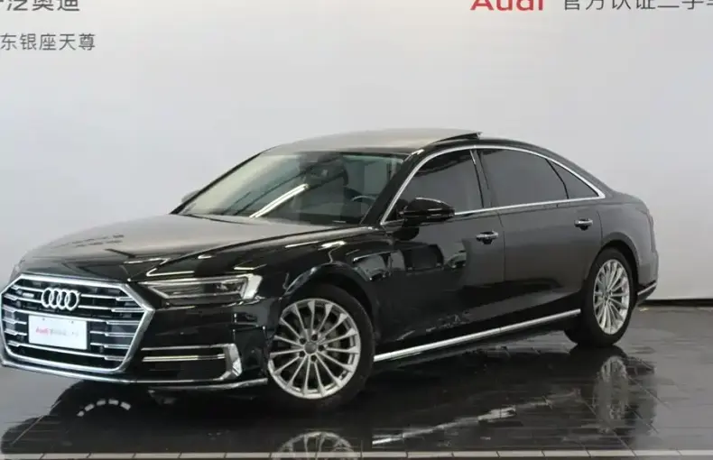 Audi A8 2020 из Китая