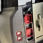 Land Rover Defender 2023 400 л.с. — лот 57696374 из Китая