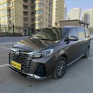Buick GL8 2023 из Китая