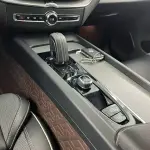 Volvo XC60 2022 250 л.с. — лот 57695052 из Китая