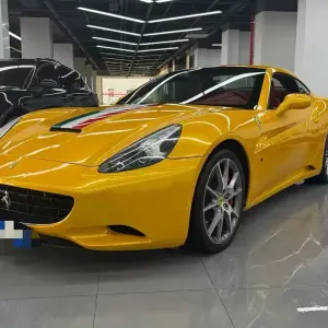 Ferrari California T 2011 460 л.с. 460 л.с. из Китая