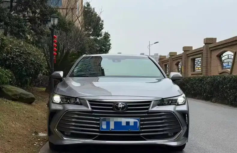 Toyota Avalon 2022 из Китая