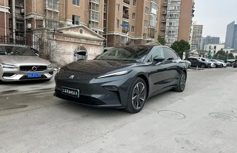 Roewe Feifan F7 2023 из Китая