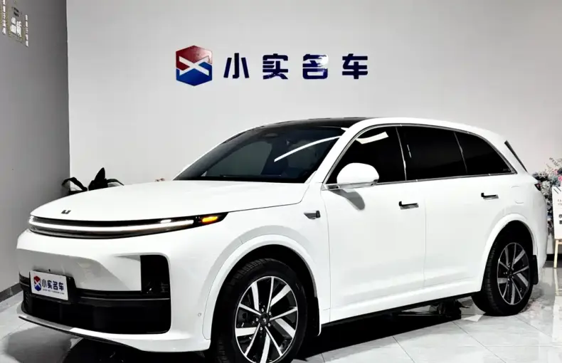 Li Auto Li L7 2023 из Китая