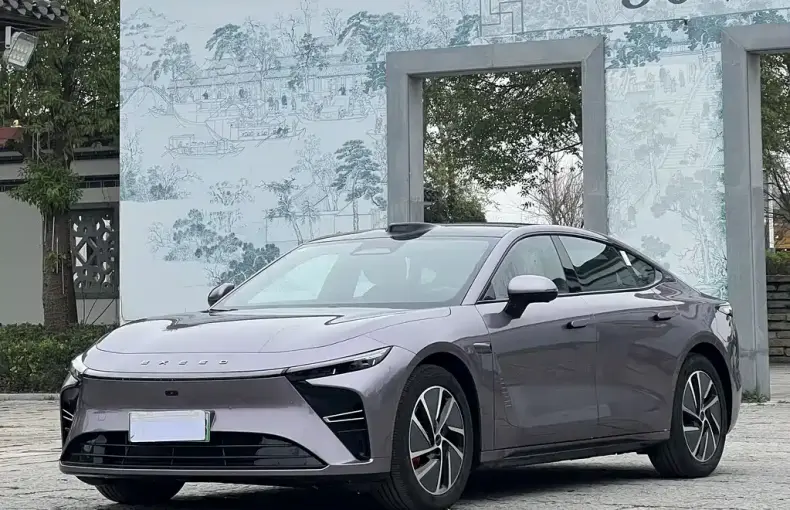 Exeed Xingjiyuan ES 2025 из Китая