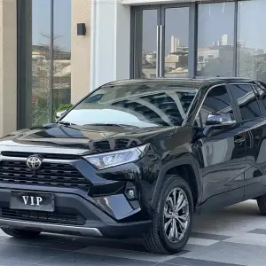 Toyota RAV4 2024 из Китая