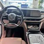 Buick GL8 2026 237 л.с. из Китая