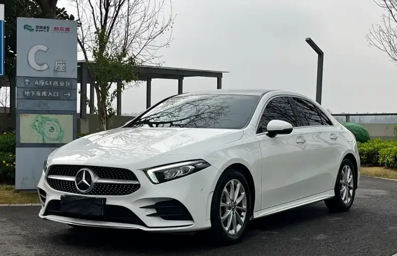 Mercedes-Benz A-Class 2021 из Китая