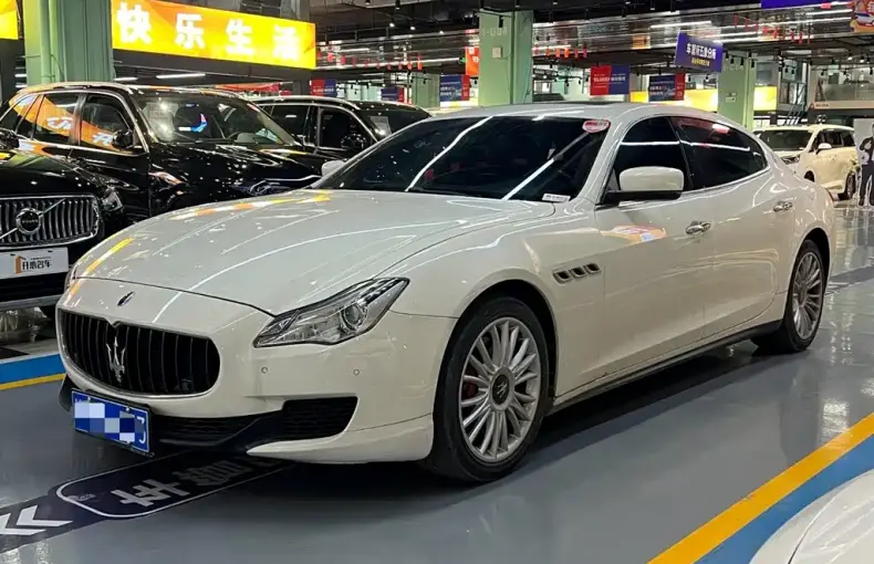 Maserati Quattroporte 2015 из Китая