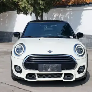 MINI Mini 2021 136 л.с. — лот 57781224 из Китая