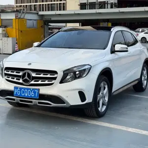 Mercedes-Benz GLA 2017 156 л.с. 156 л.с. 156 л.с. из Китая