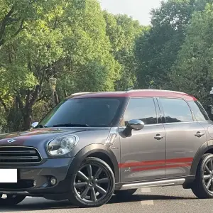 MINI Mini Countryman 2017 122 л.с. из Китая