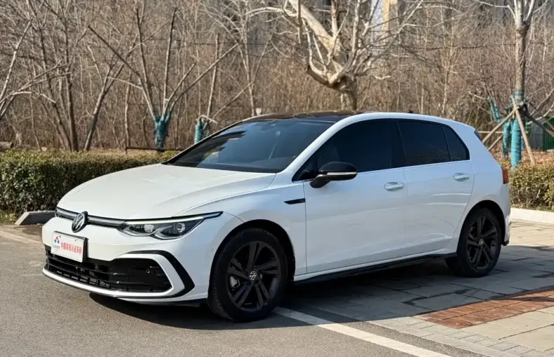 Volkswagen Golf 2022 из Китая