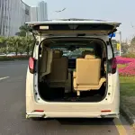 Toyota Alphard 2017 из Китая