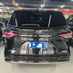Toyota Sienna 2025 из Китая