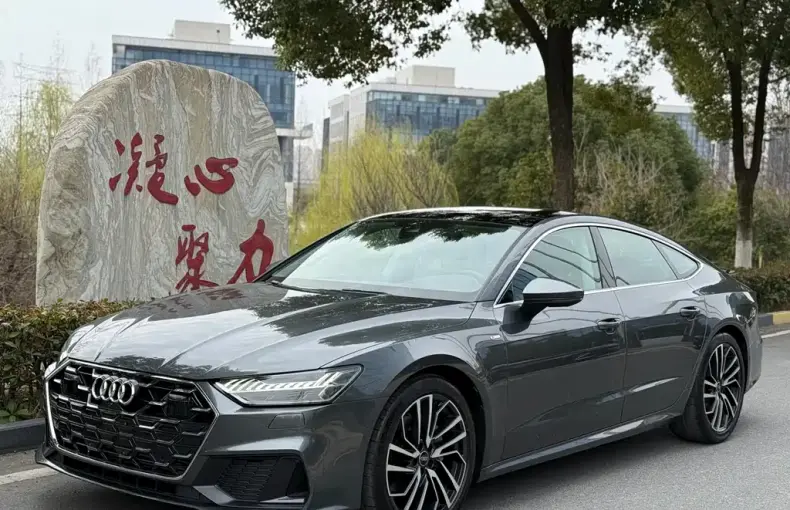 Audi A7 2024 из Китая